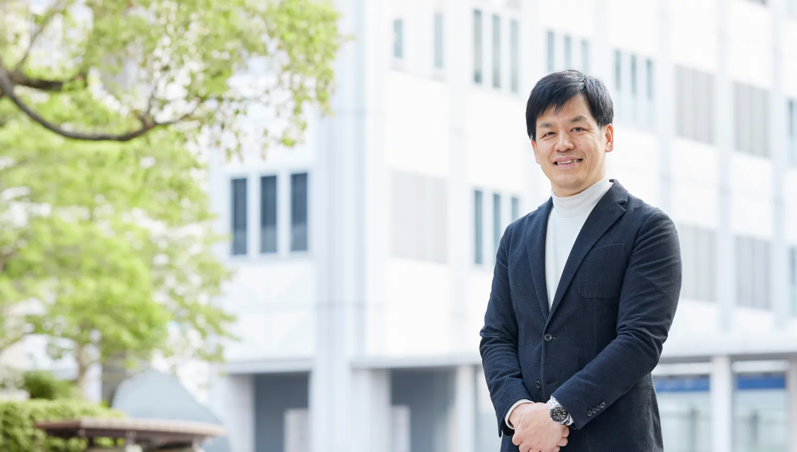 経営学研究科 研究科長 野中 誠