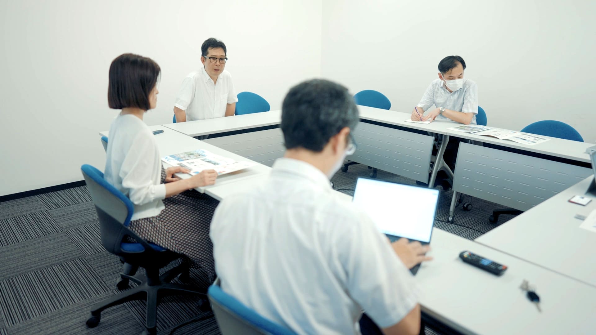 写真:会議風景