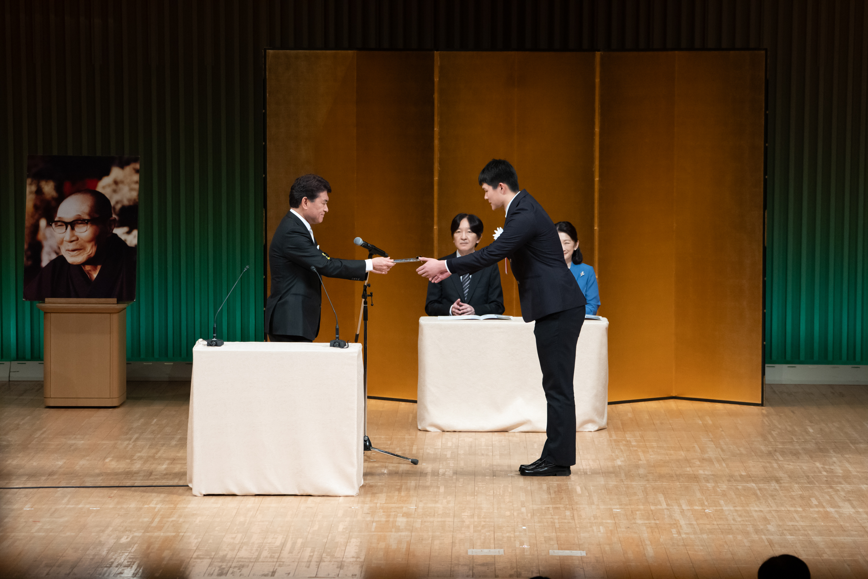 「文部科学大臣賞」受賞の様子